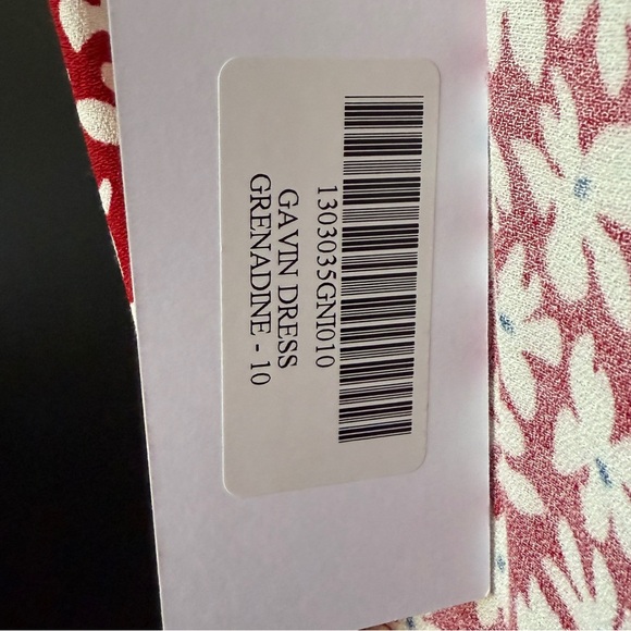 Reformation, Gavin, size 10, fits closer to 8 - Picture 5 of 5